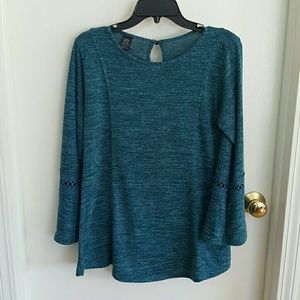 Button back keyhole tunic